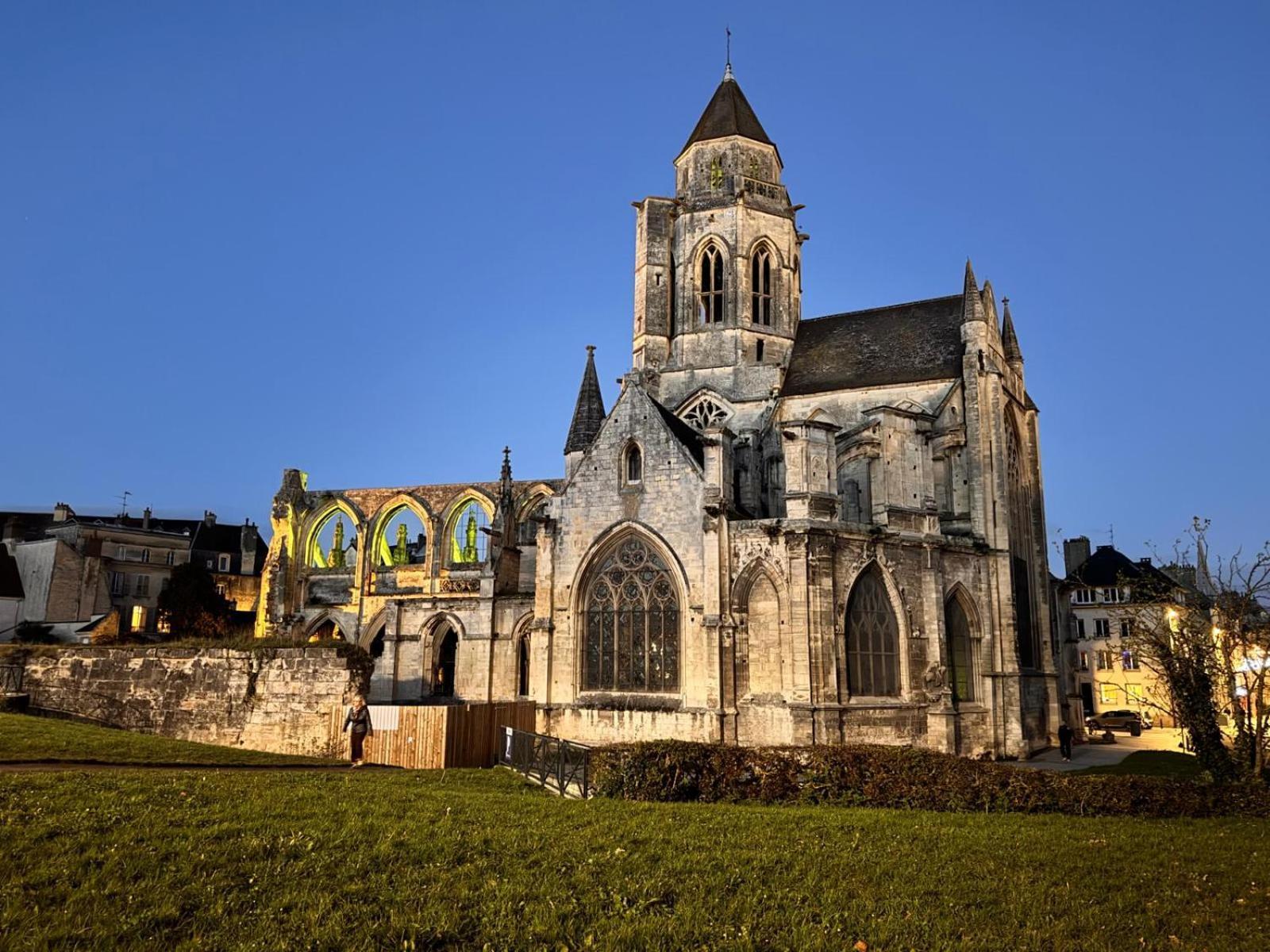 Logis Decaens * Caen